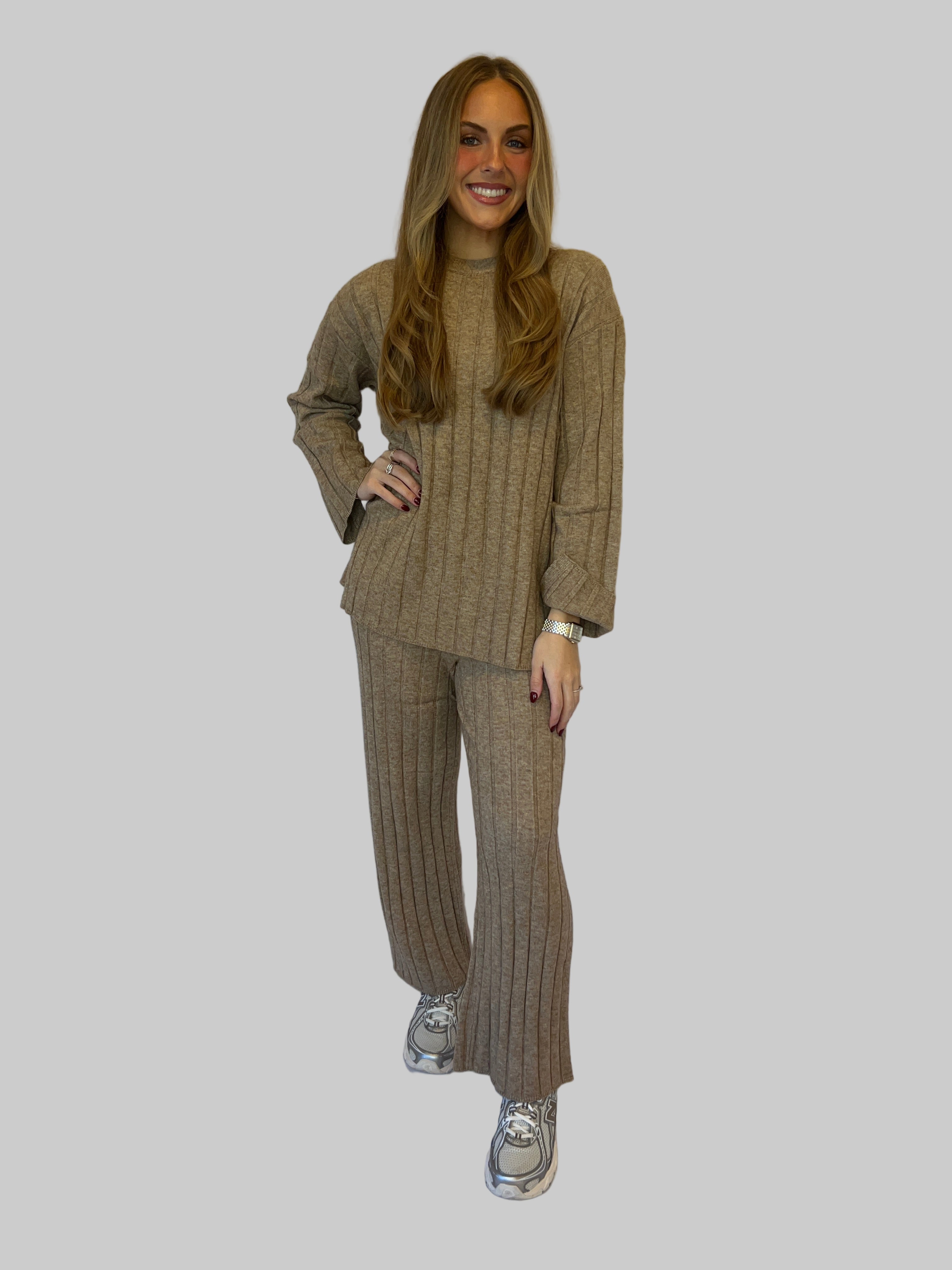 The Sunday Set - Pants