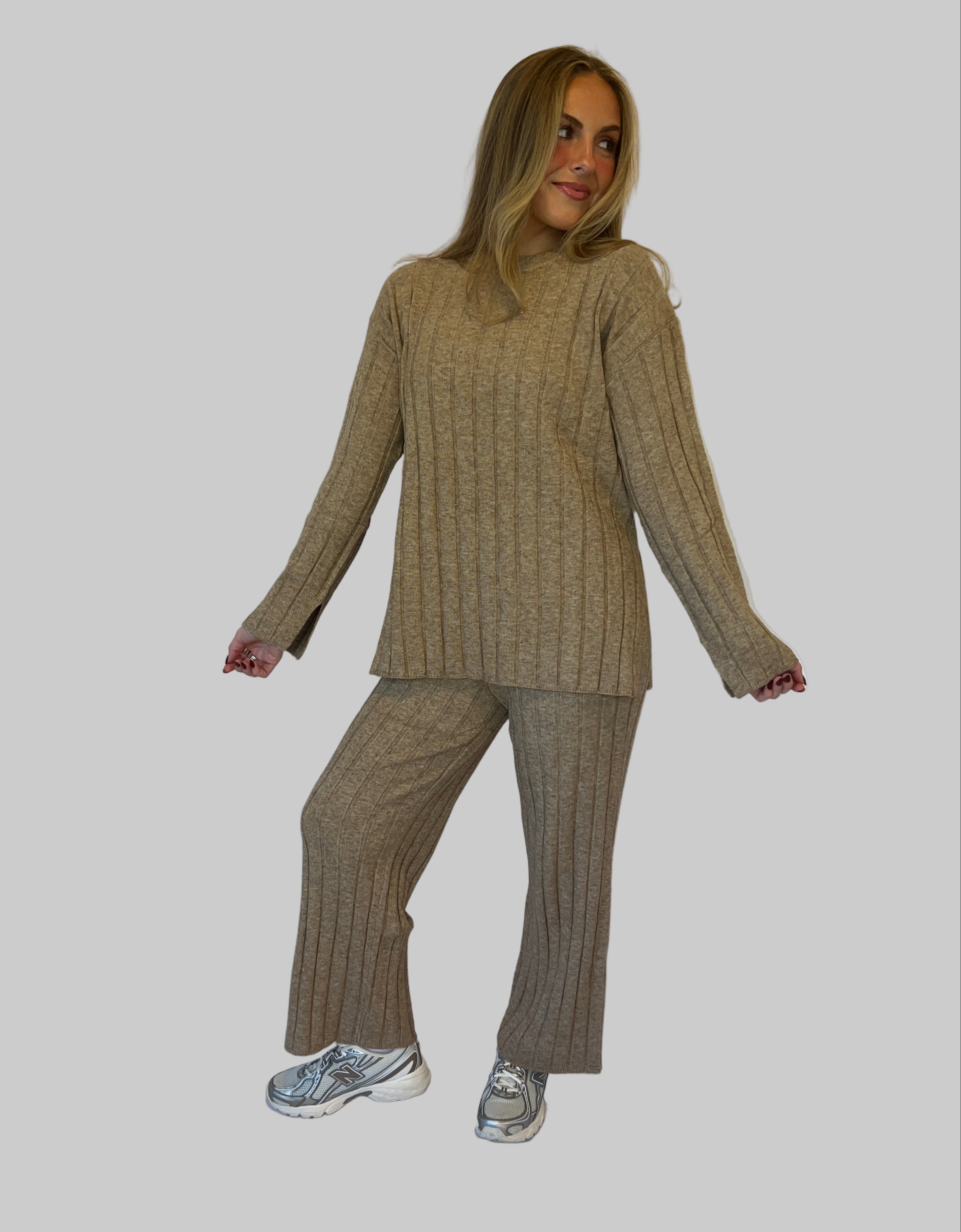 The Sunday Set - Pants